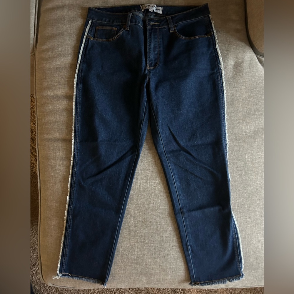 Rhythm & Rose Dark Wash Skinny Capri Jeans